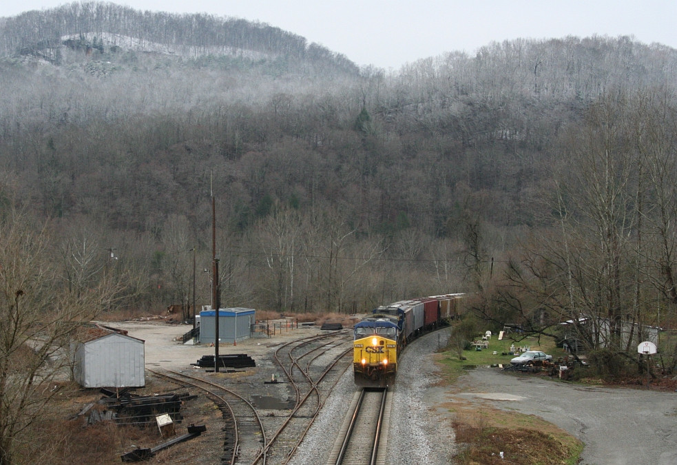 CSX NB grain